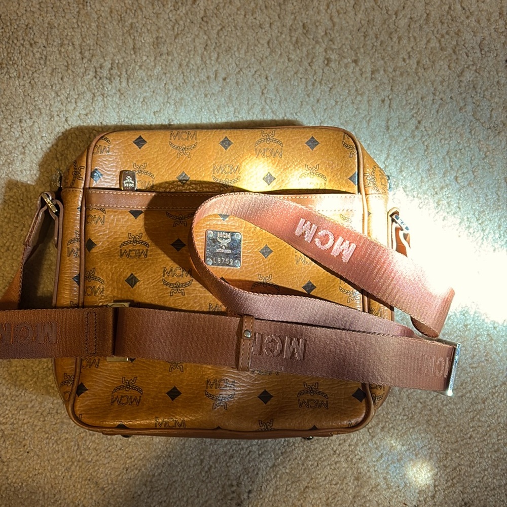 MCM messenger bag authentic! 11x11